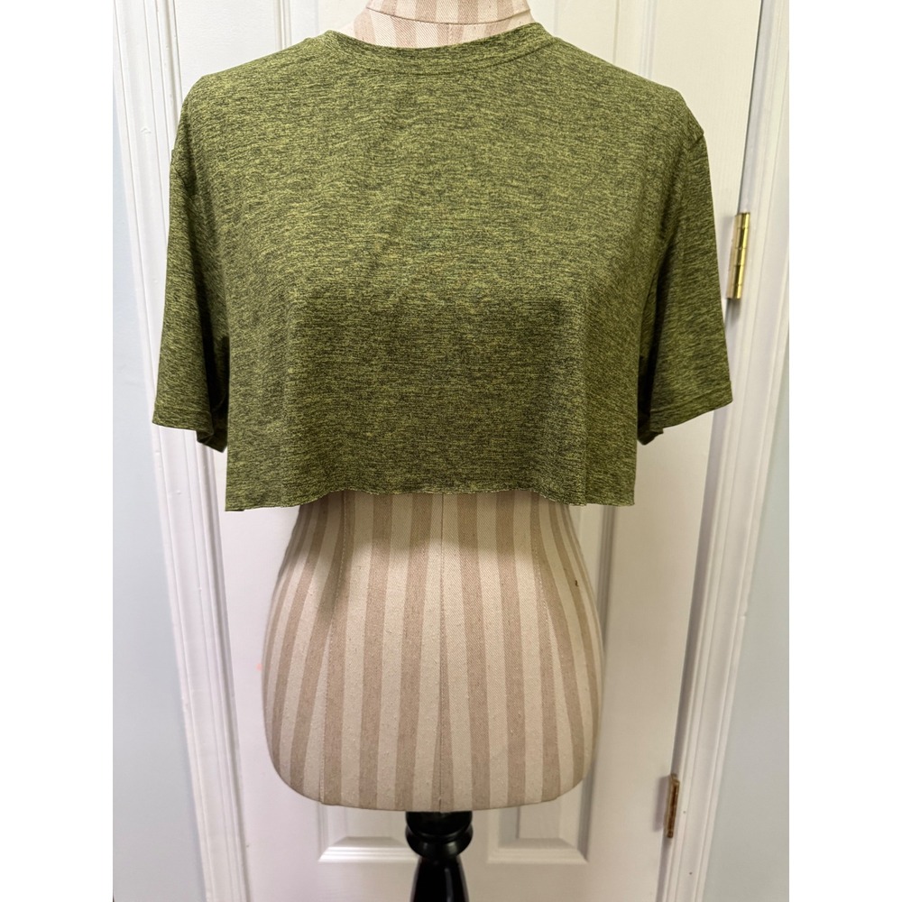 Fabletics Green Space Dye Crop Top Short Sleeve Activewear Women Size L